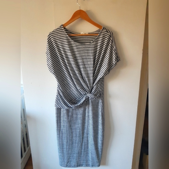 Navy and white striped dress- size large - Picture 1 of 4